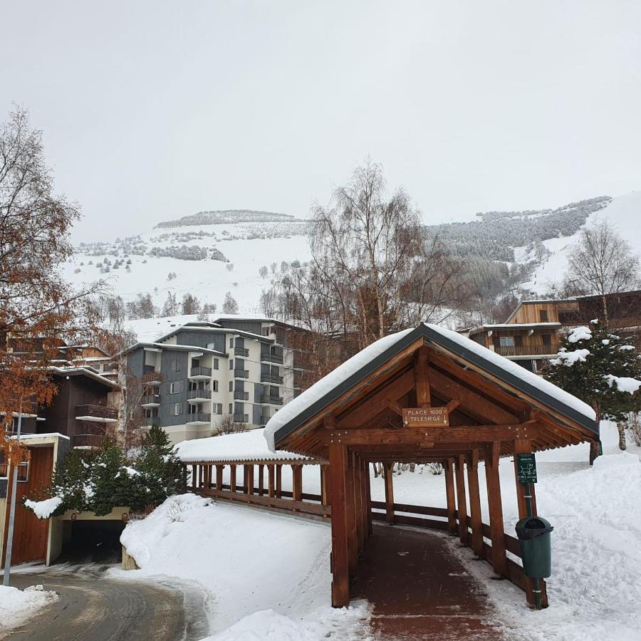 Appartement Cosy 4 Personnes - Charme Et Confort Au Pied Des Pistes レ・デュー・アルプ エクステリア 写真